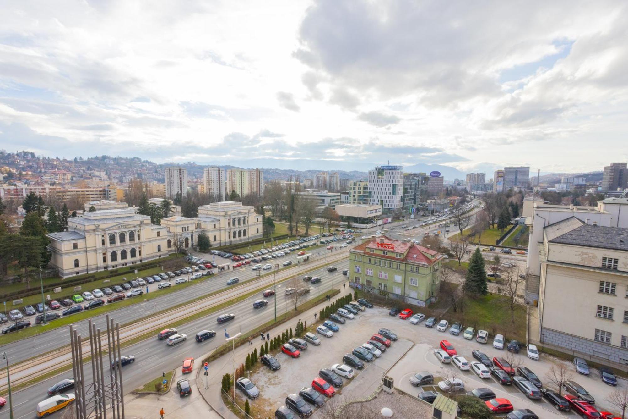 Hotel Holiday Sarajevo Ngoại thất bức ảnh