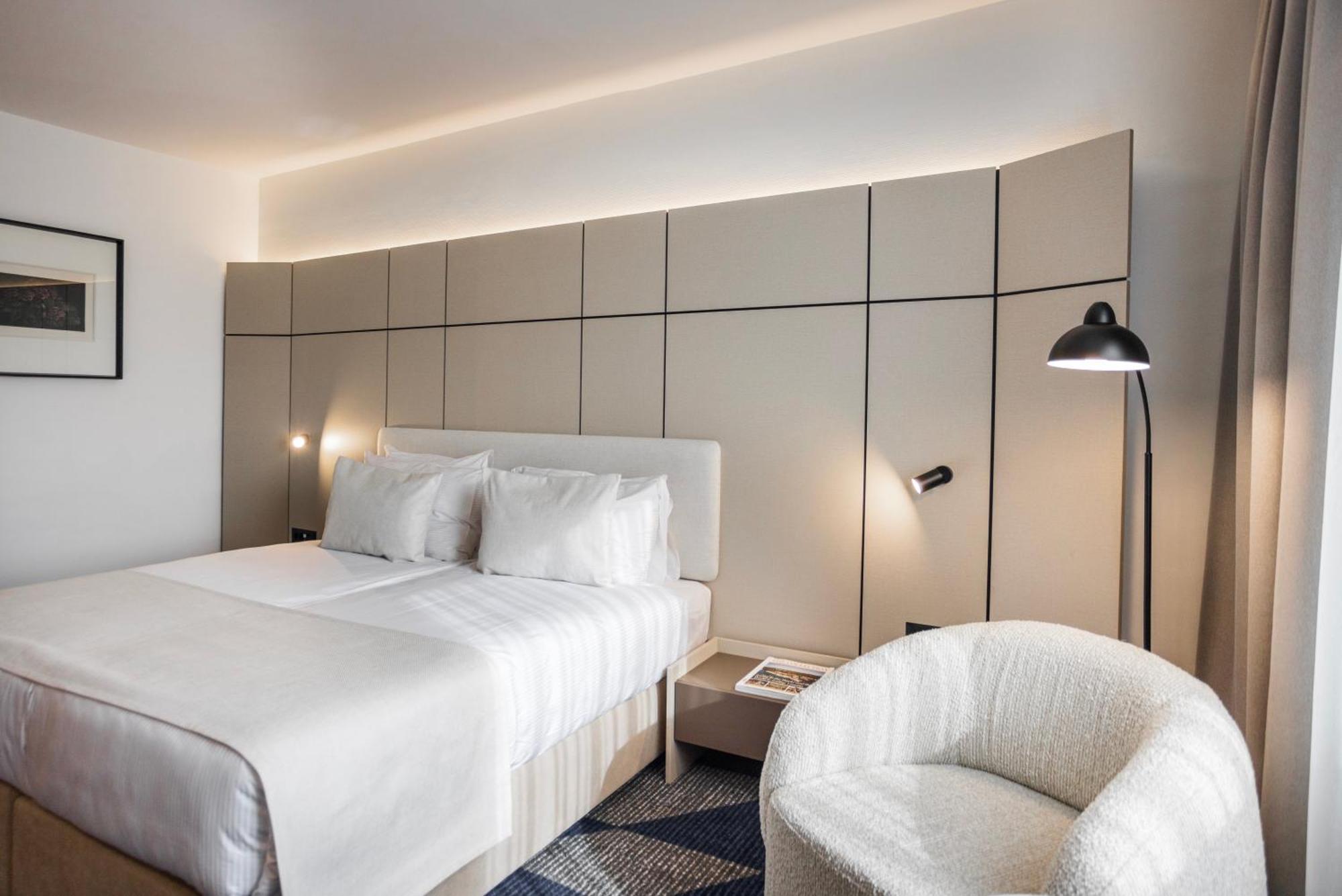 Hotel Holiday Sarajevo Ngoại thất bức ảnh